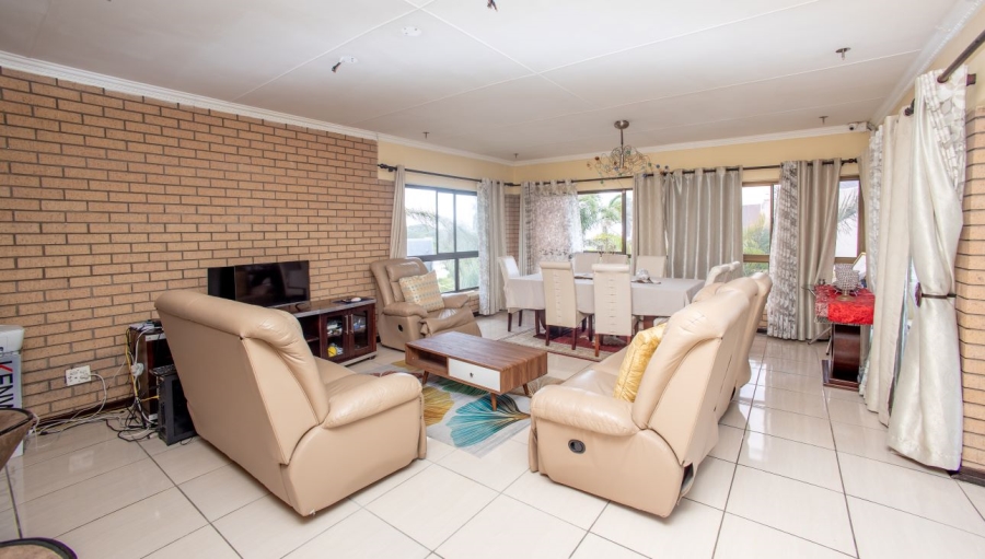 4 Bedroom Property for Sale in Blue Bend Eastern Cape